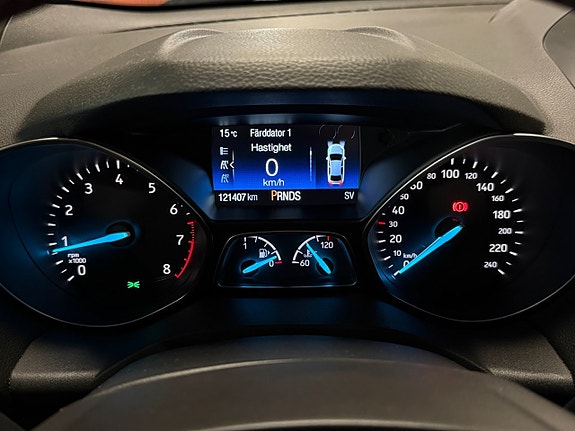 Ford Kuga 17 of 23