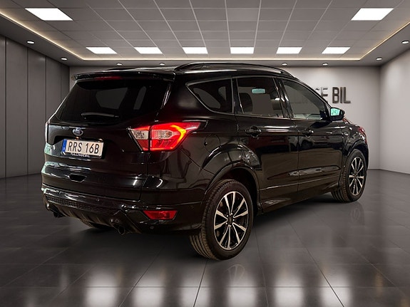 Ford Kuga 5 of 5