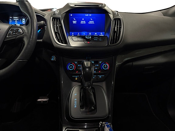 Ford Kuga 12 of 23