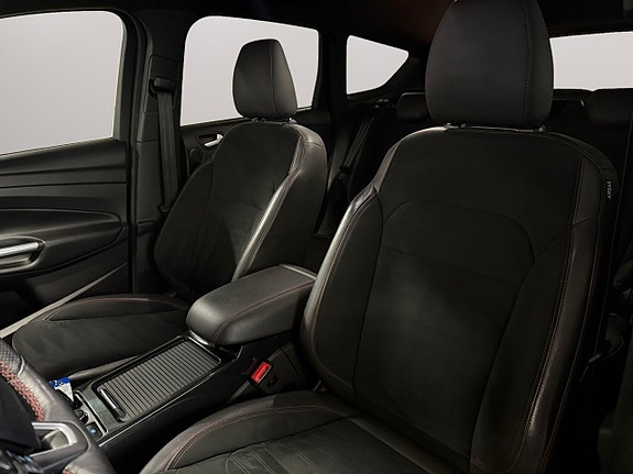 Ford Kuga 10 of 23
