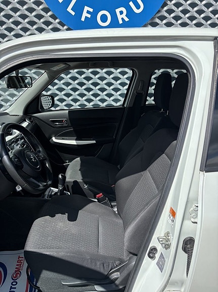Suzuki Swift 5 of 5