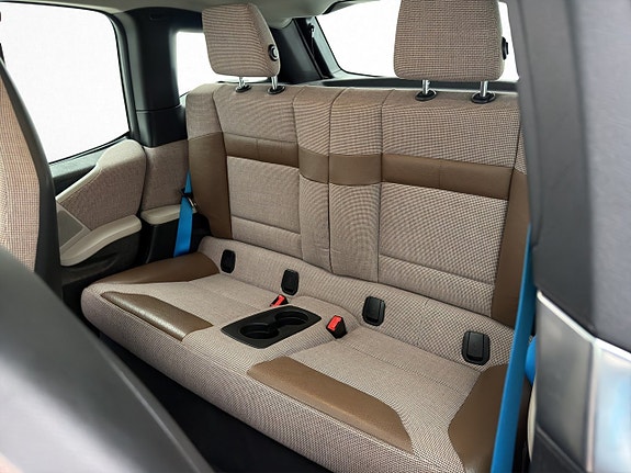 BMW i3s 19 of 27