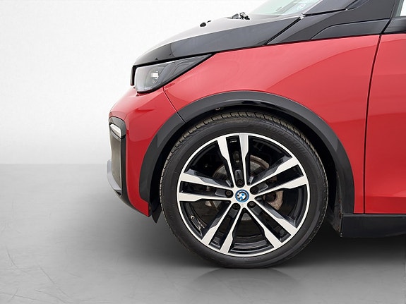 BMW i3s 24 of 27