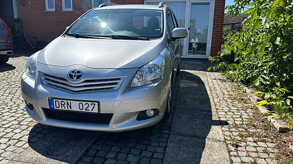 Toyota Verso 3 of 12