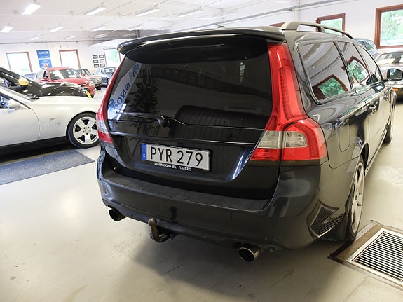 Volvo V70 5 of 12