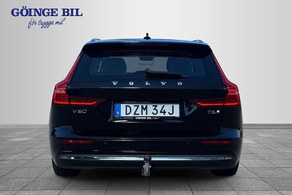 Volvo V60 7 of 18