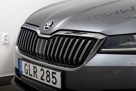 Skoda Superb 3 of 26