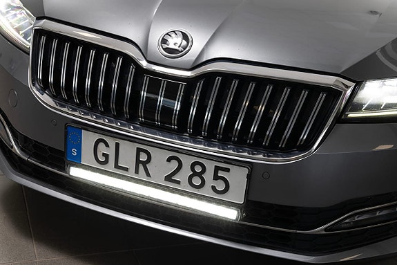 Skoda Superb 11 of 26