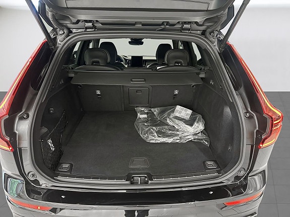 Volvo XC60 19 of 21