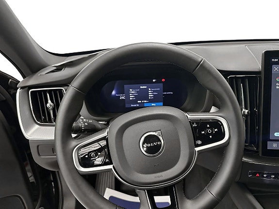 Volvo XC60 9 of 21