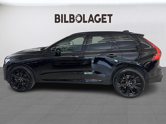 Volvo XC60 2 of 21