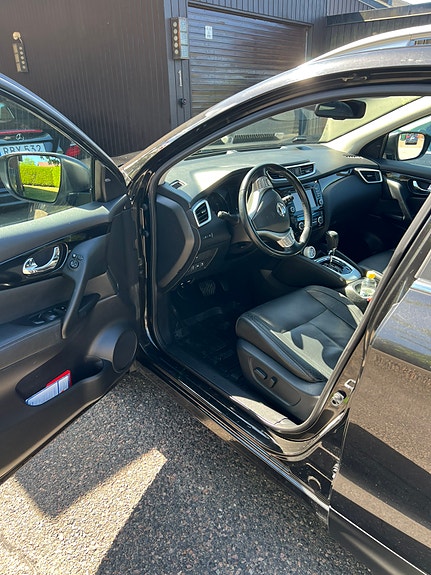 Nissan Qashqai 4 of 4