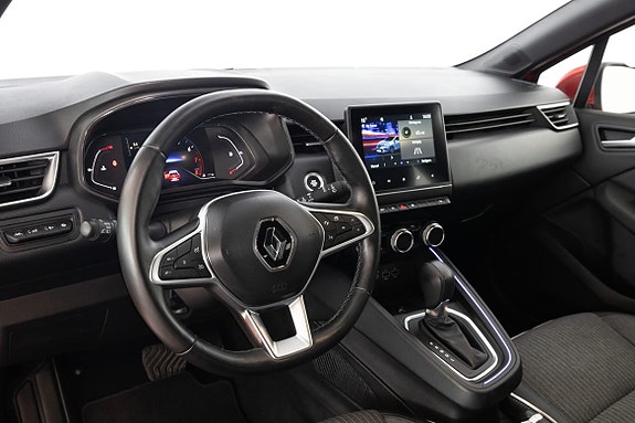 Renault Clio 18 of 20