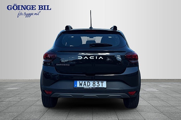 Dacia Sandero Stepway 7 of 17
