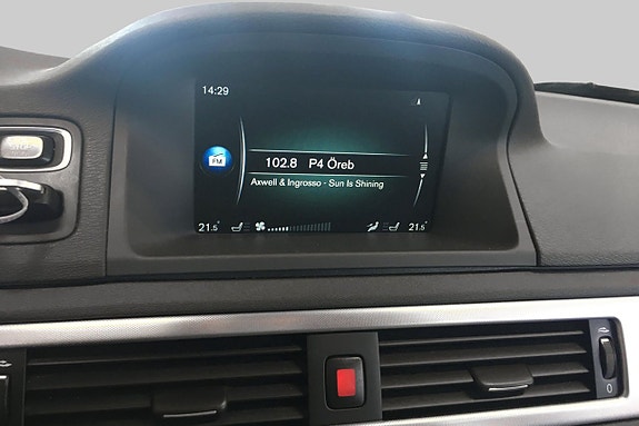 Volvo V70 10 of 12