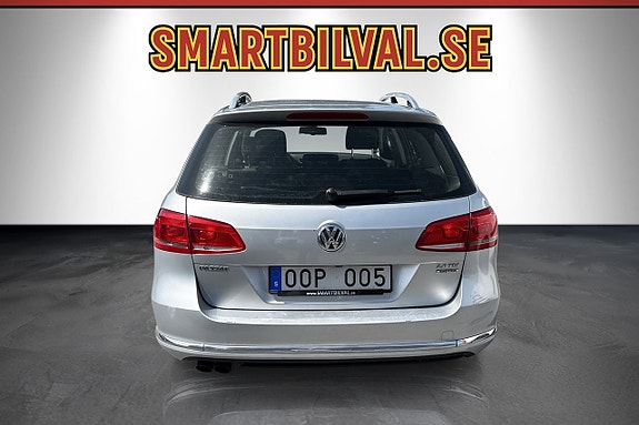 Volkswagen Passat 4 of 9
