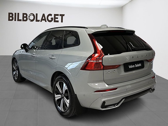 Volvo XC60 3 of 16