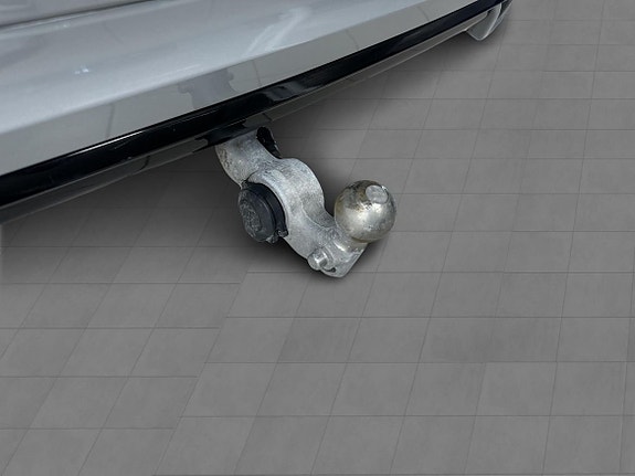 Volvo XC60 16 of 16