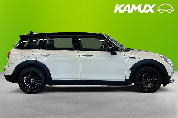 MINI Clubman Cooper SD 2 of 5