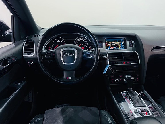 Audi Q7 22 of 24