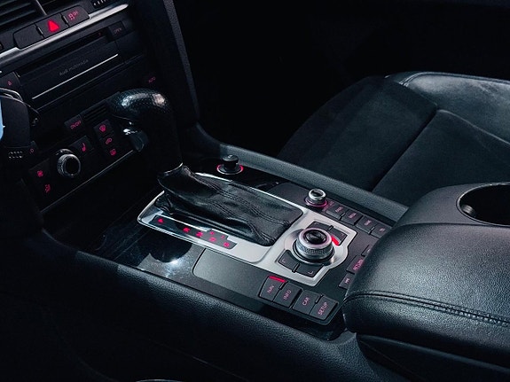 Audi Q7 15 of 24