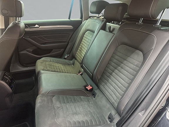 Volkswagen Passat 5 of 9
