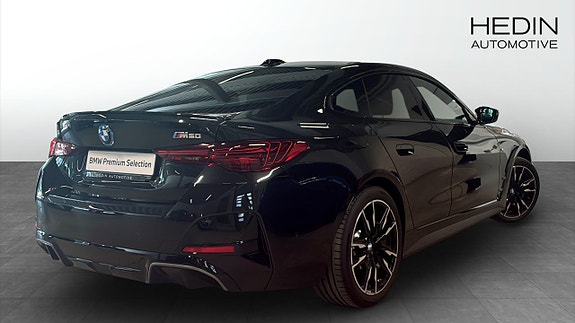 BMW i4 2 of 9