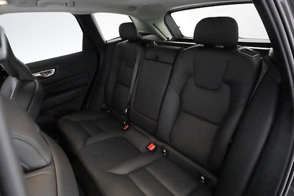 Volvo XC60 22 of 30