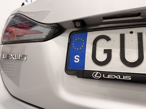 Lexus CT200h 9 of 29
