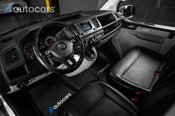 Volkswagen Transporter 17 of 27