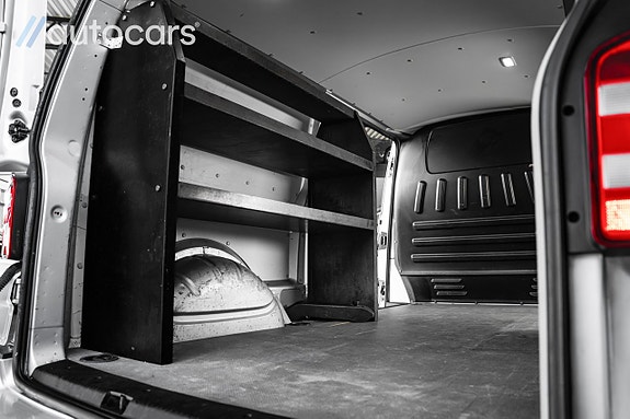 Volkswagen Transporter 14 of 27