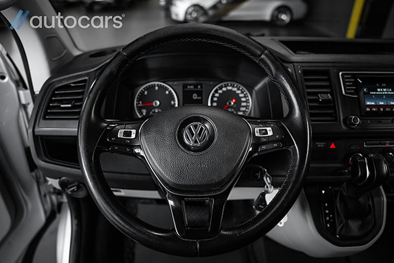 Volkswagen Transporter 19 of 27