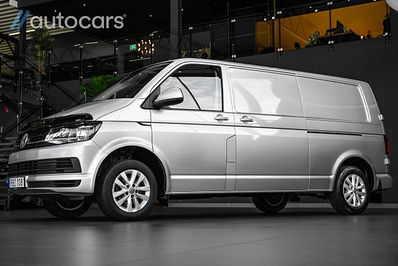 Volkswagen Transporter 3 of 5