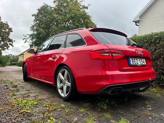Audi A4 5 of 10