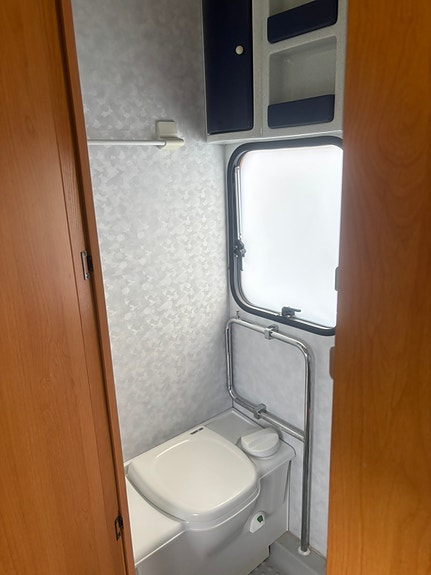 Adria B 502 Unica UK (Barnkammarvagn) 11 of 12