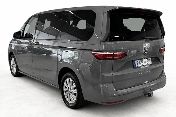 Volkswagen Multivan 3 of 19