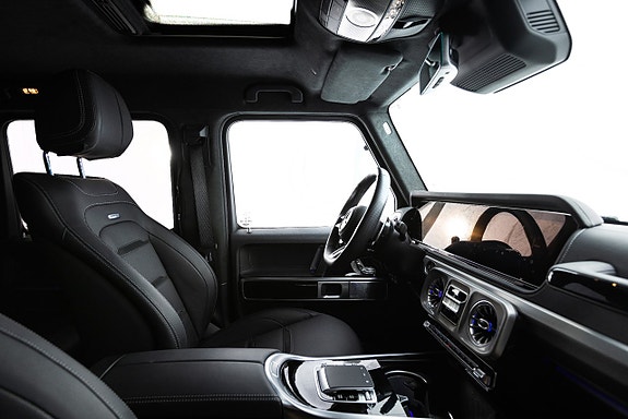 Mercedes-Benz G63 18 of 30
