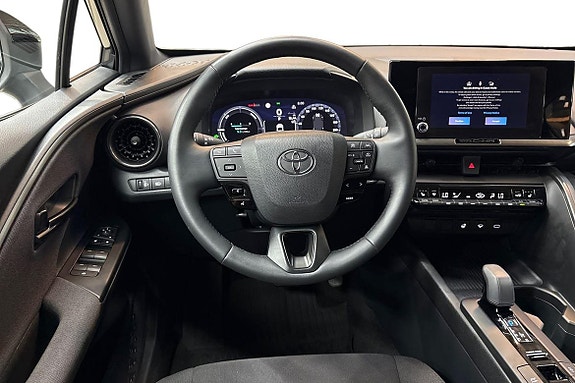 Toyota C-HR 11 of 21