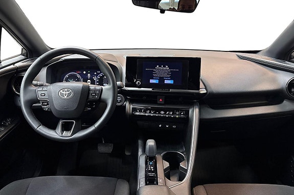 Toyota C-HR 10 of 21