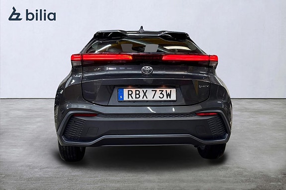 Toyota C-HR 5 of 21