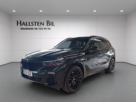 BMW X5 2 of 5