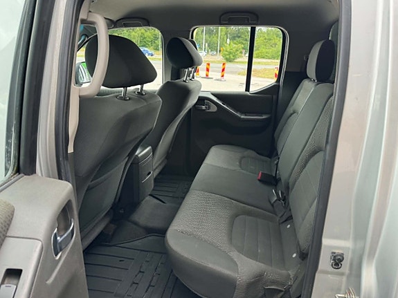 Nissan Navara 11 of 19