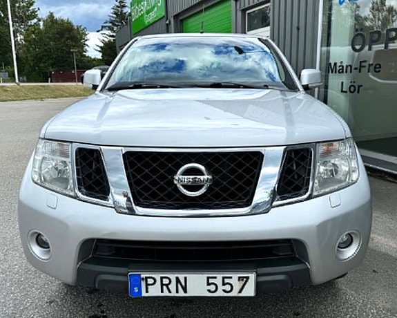 Nissan Navara 8 of 19
