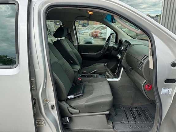 Nissan Navara 14 of 19