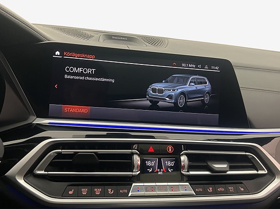 BMW X7 26 of 30
