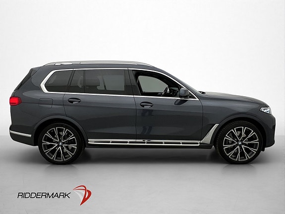 BMW X7 4 of 5