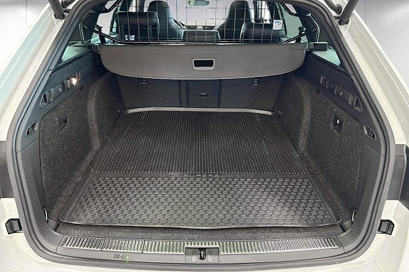 Skoda Superb 19 of 22
