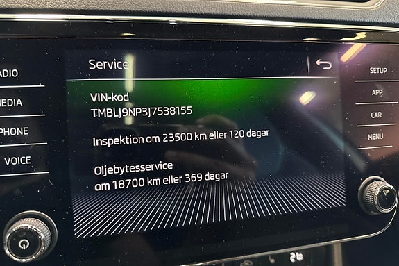 Skoda Superb 13 of 22