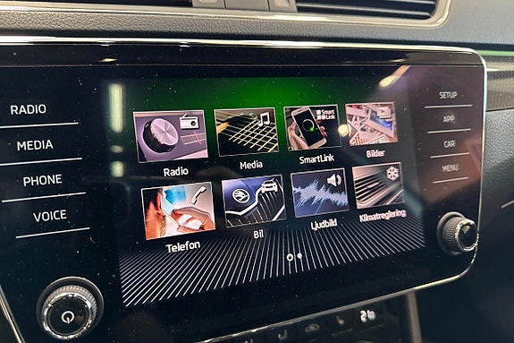 Skoda Superb 12 of 22