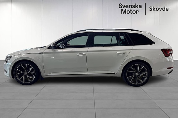 Skoda Superb 2 of 22